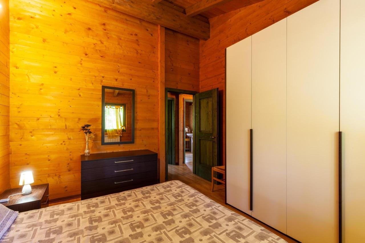 Villaggio Anemone - Chalet Mirtillo Capanne di Sillano Esterno foto